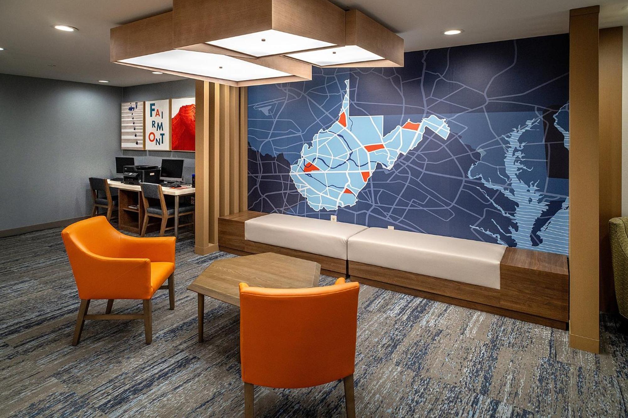 Holiday Inn Express & Suites Fairmont By Ihg Ngoại thất bức ảnh